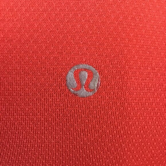 Lululemon Mens Large Red Crew Neck Short Sleeve Athletic T-Shirt Lightweight - Picture 4 of 10